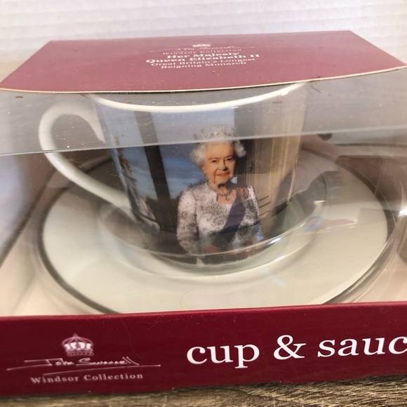 Queen Elizabeth II Collector’s Tea Cup and Saucer - Picture 5 of 12